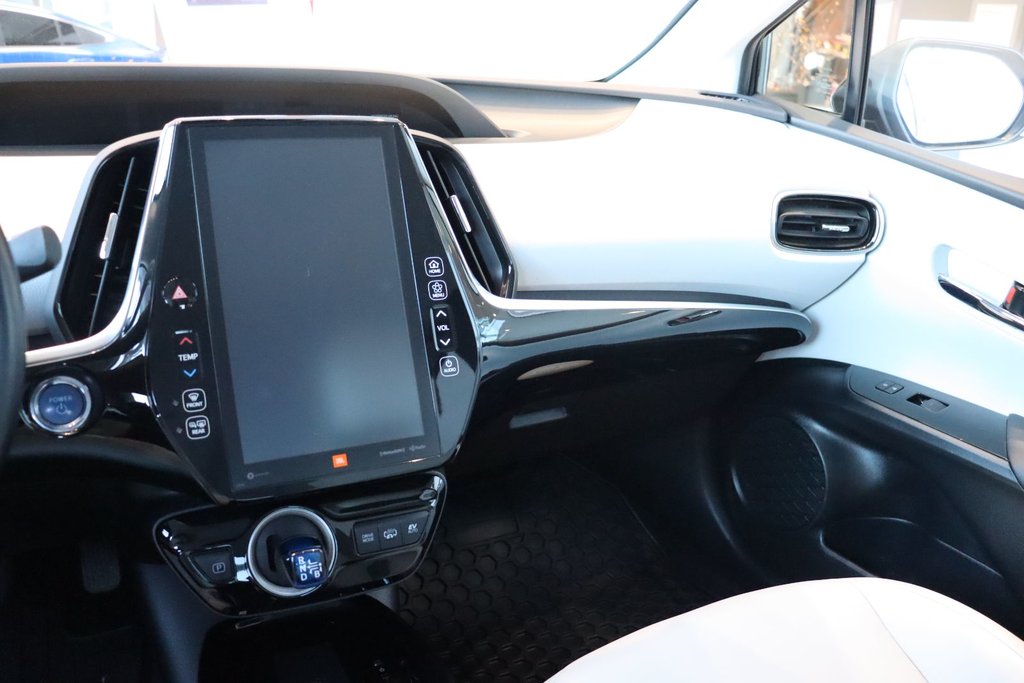 Toyota Prius Prime  2021 à Sept-Îles, Québec - 12 - w1024h768px