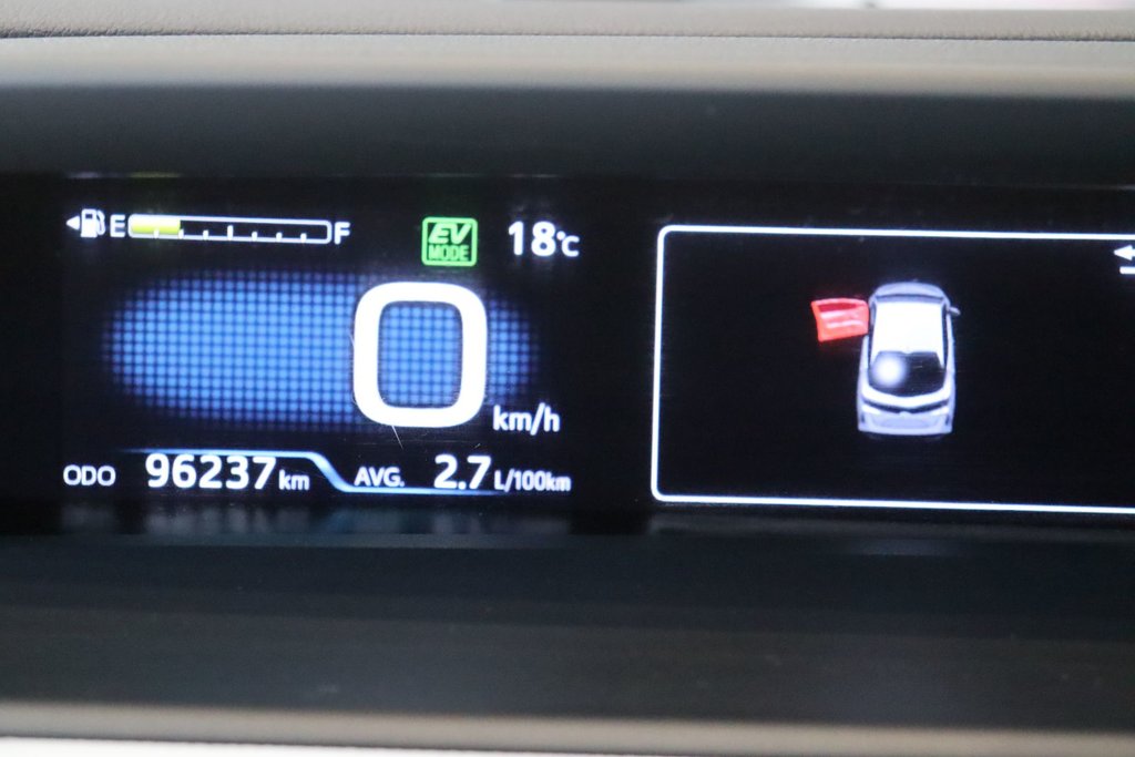 Toyota Prius Prime  2021 à Sept-Îles, Québec - 14 - w1024h768px