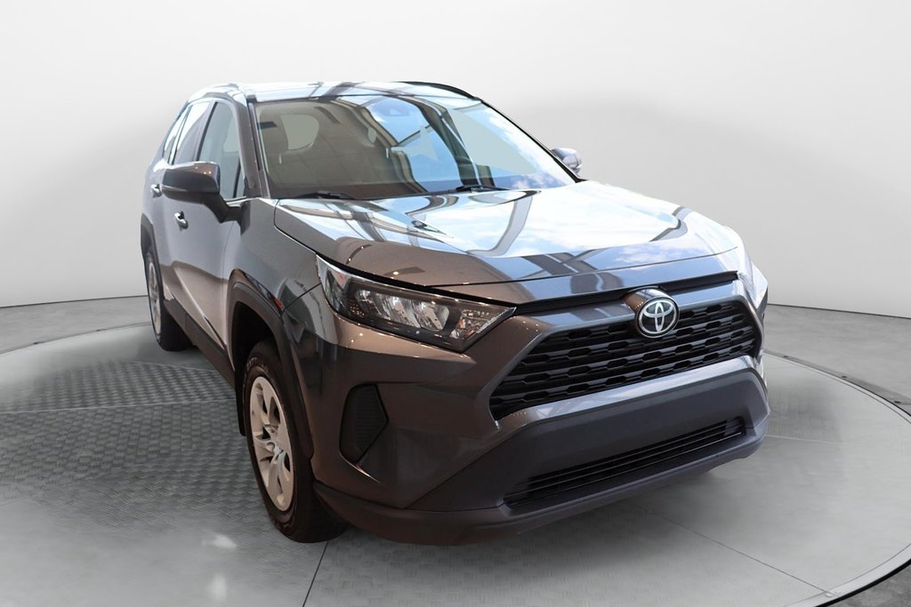 2021 Toyota RAV4 in Jonquière, Quebec - 2 - w1024h768px