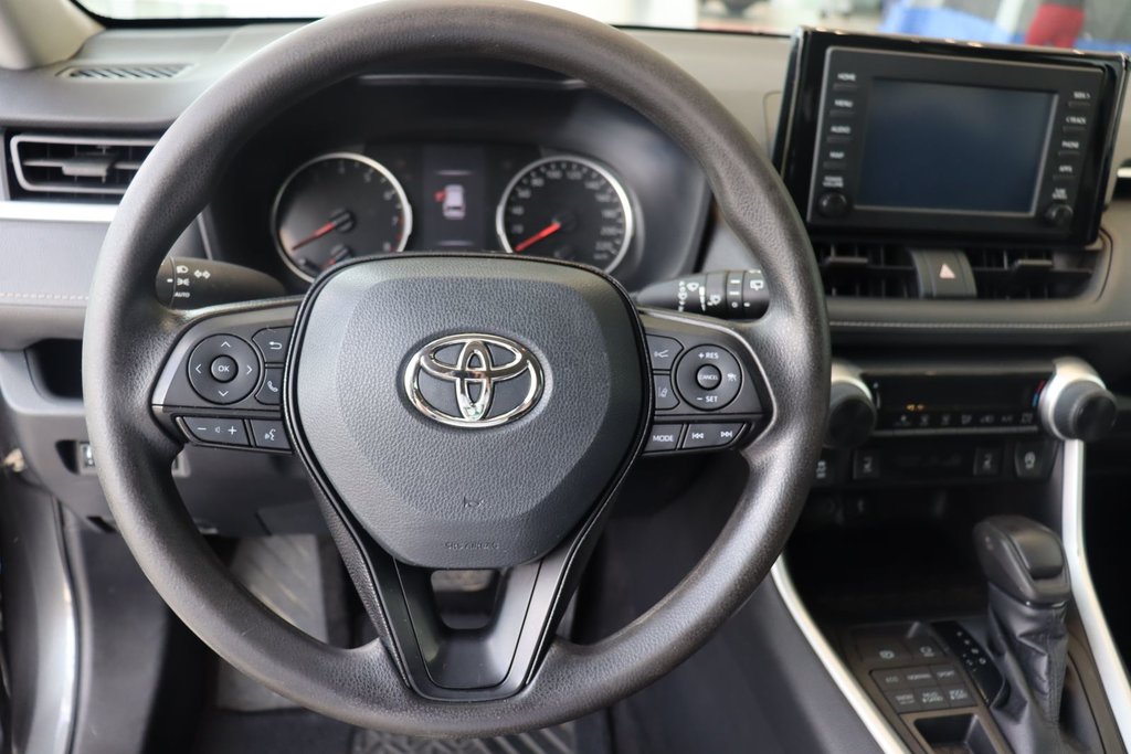 Toyota RAV4  2021 à Jonquière, Québec - 10 - w1024h768px