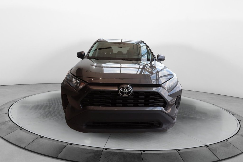 Toyota RAV4  2021 à Jonquière, Québec - 3 - w1024h768px