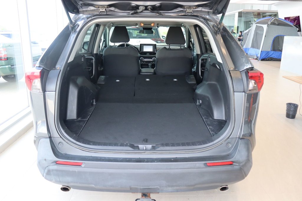 Toyota RAV4  2021 à Jonquière, Québec - 24 - w1024h768px