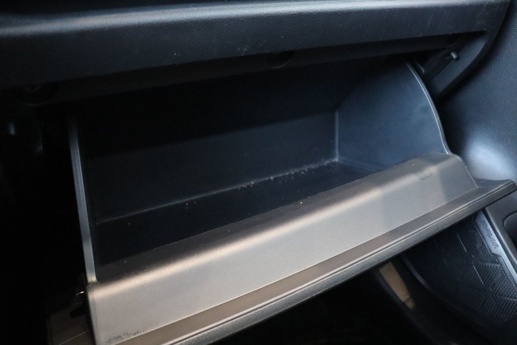 Toyota RAV4 Hybrid SE 2022 à Chicoutimi, Québec - 25 - w1024h768px