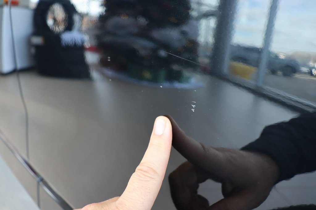 Toyota RAV4 Hybrid SE 2022 à Chicoutimi, Québec - 38 - w1024h768px