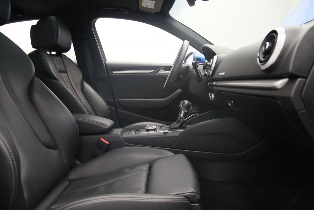2019 Audi S3 Sedan in Baie-Comeau, Quebec - 15 - w1024h768px
