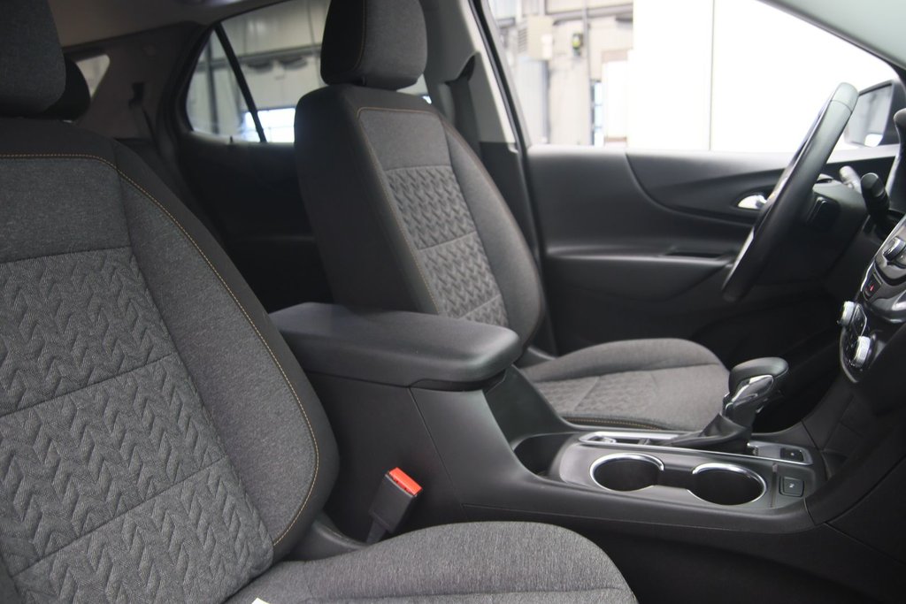 2022 Chevrolet Equinox in Sept-Îles, Quebec - 15 - w1024h768px