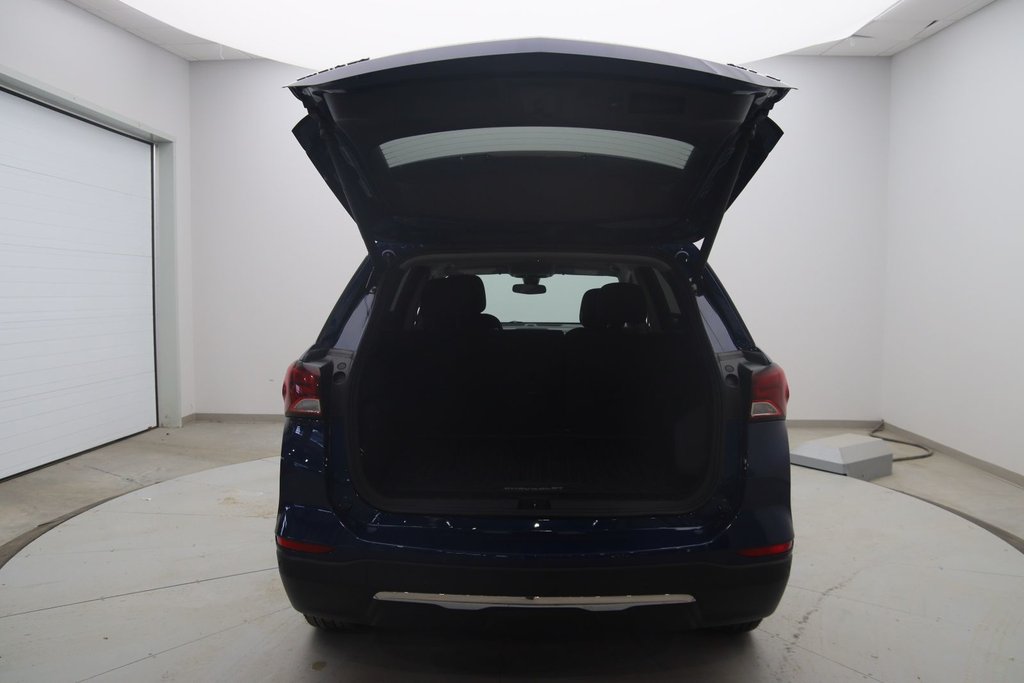 2022 Chevrolet Equinox in Sept-Îles, Quebec - 17 - w1024h768px