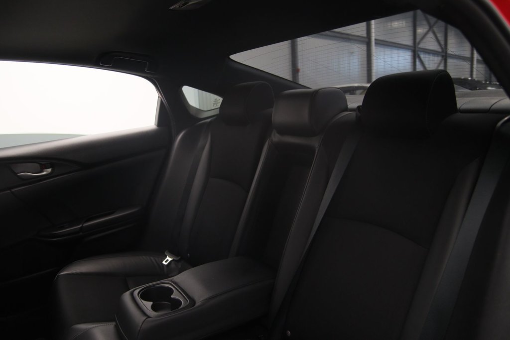 2019 Honda Civic Sedan in Sept-Îles, Quebec - 10 - w1024h768px