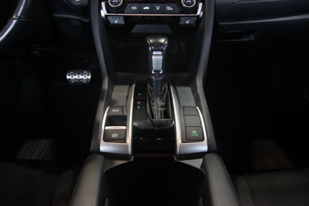 2019 Honda Civic Sedan in Sept-Îles, Quebec - 14 - w1024h768px