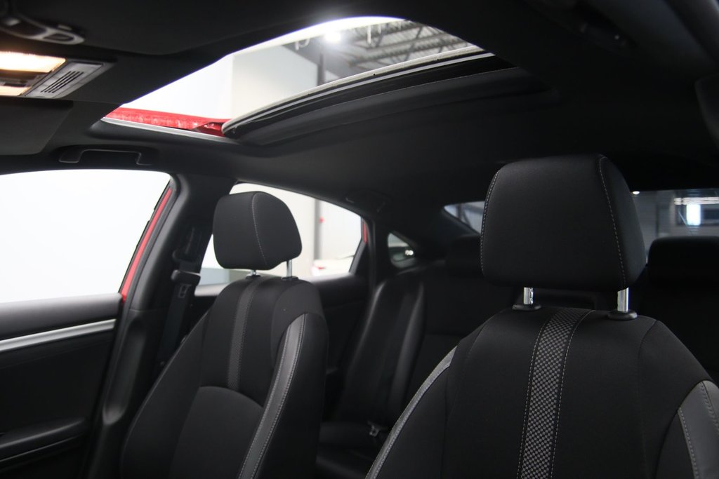 2019 Honda Civic Sedan in Sept-Îles, Quebec - 8 - w1024h768px