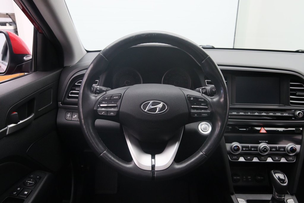 2019 Hyundai Elantra in Sept-Îles, Quebec - 12 - w1024h768px
