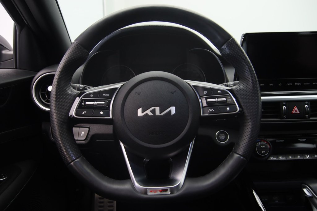 2023 Kia Forte in Chicoutimi, Quebec - 12 - w1024h768px