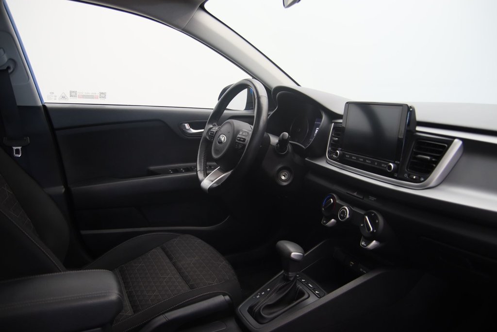 Kia Rio 5-door  2021 à Jonquière, Québec - 16 - w1024h768px