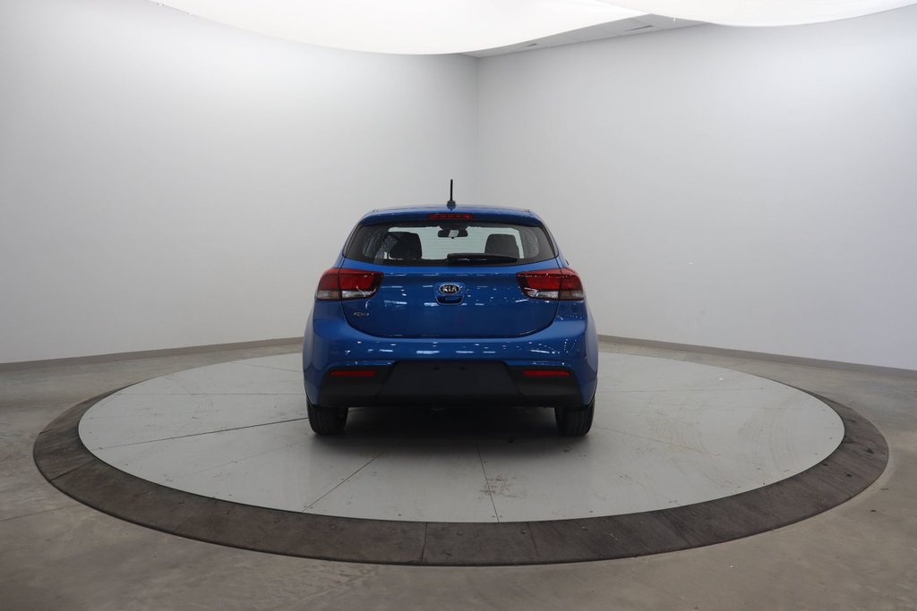 Kia Rio 5-door  2021 à Jonquière, Québec - 5 - w1024h768px