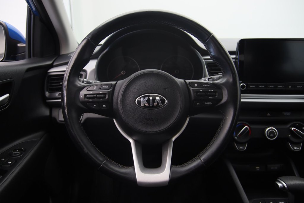 Kia Rio 5-door  2021 à Jonquière, Québec - 12 - w1024h768px