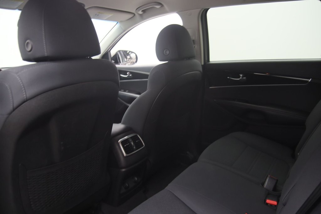 Kia Sorento  2019 à Jonquière, Québec - 8 - w1024h768px