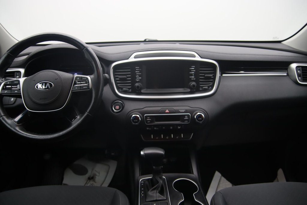 Kia Sorento  2020 à Jonquière, Québec - 10 - w1024h768px