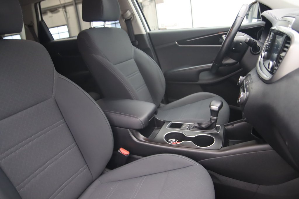 Kia Sorento  2020 à Jonquière, Québec - 15 - w1024h768px