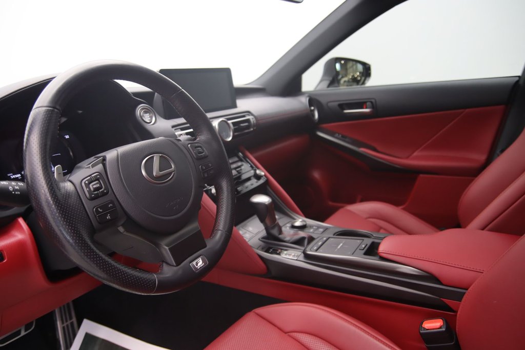 2022 Lexus IS 350 in Chicoutimi, Quebec - 6 - w1024h768px