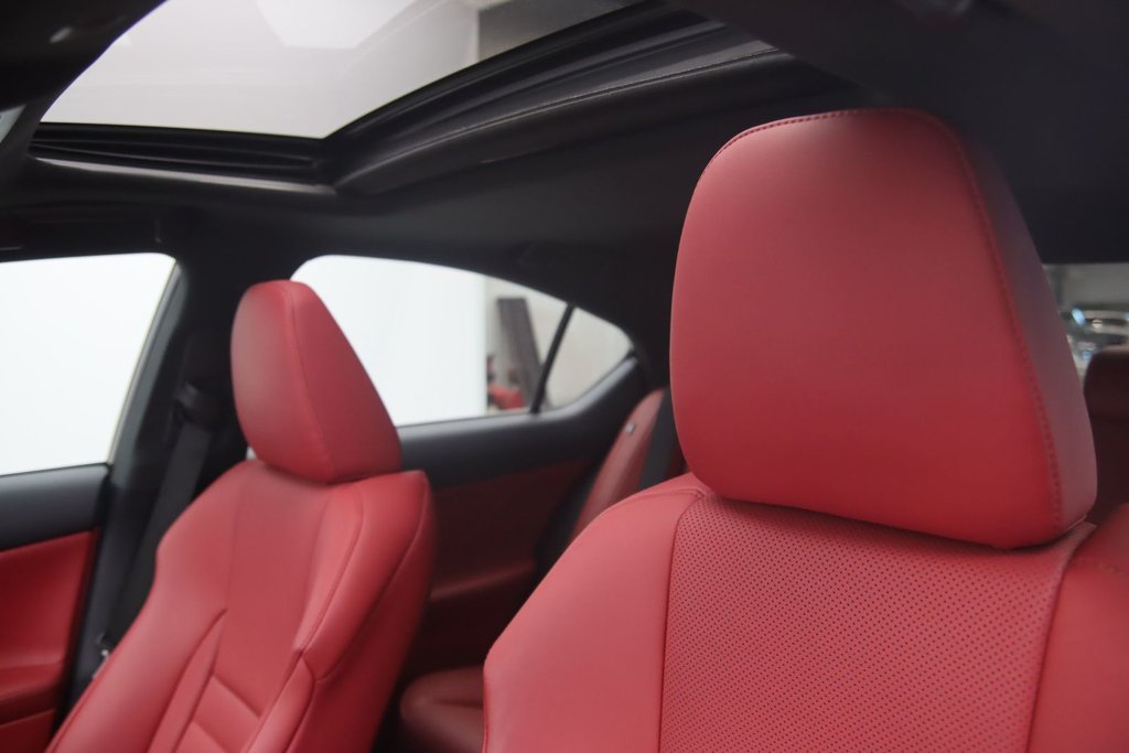 2022 Lexus IS 350 in Chicoutimi, Quebec - 8 - w1024h768px