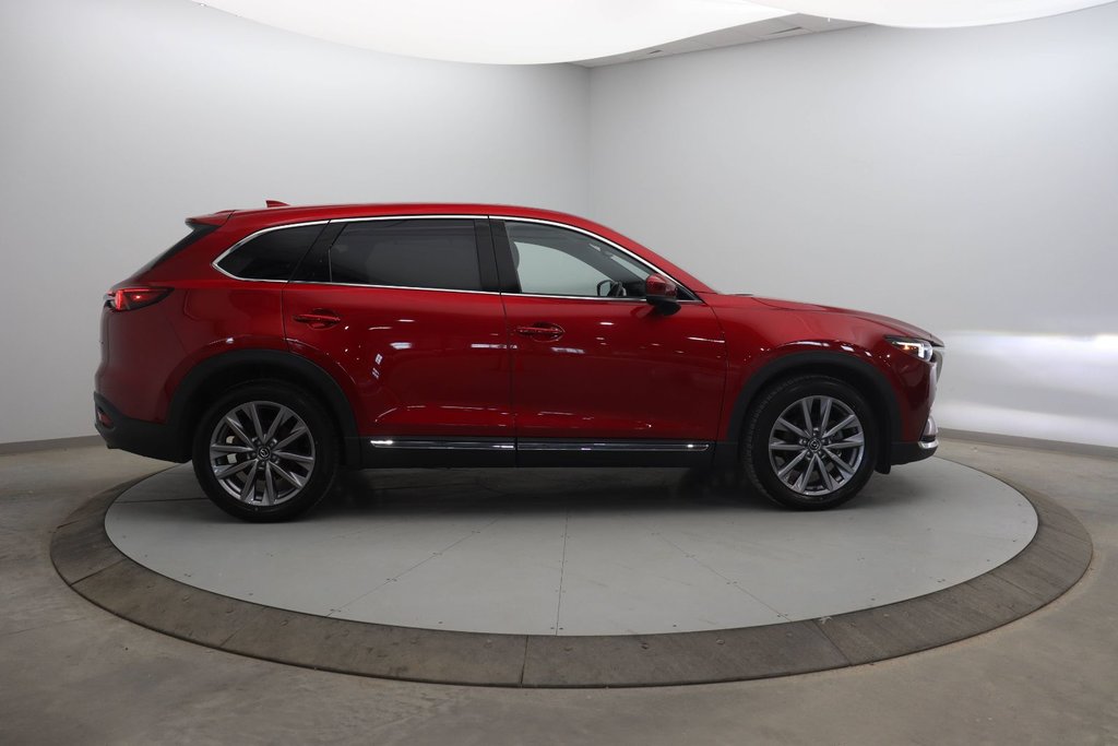 2023 Mazda CX-9 in Baie-Comeau, Quebec - 3 - w1024h768px