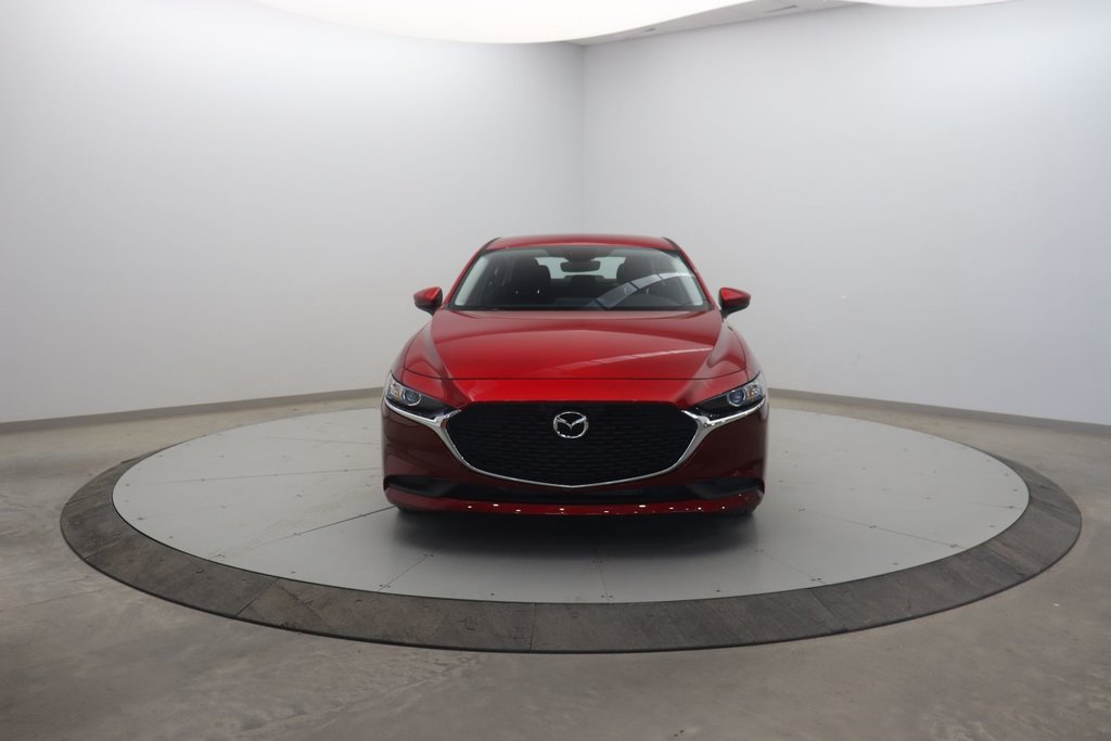 2022 Mazda 3 GX in Chicoutimi, Quebec - 2 - w1024h768px