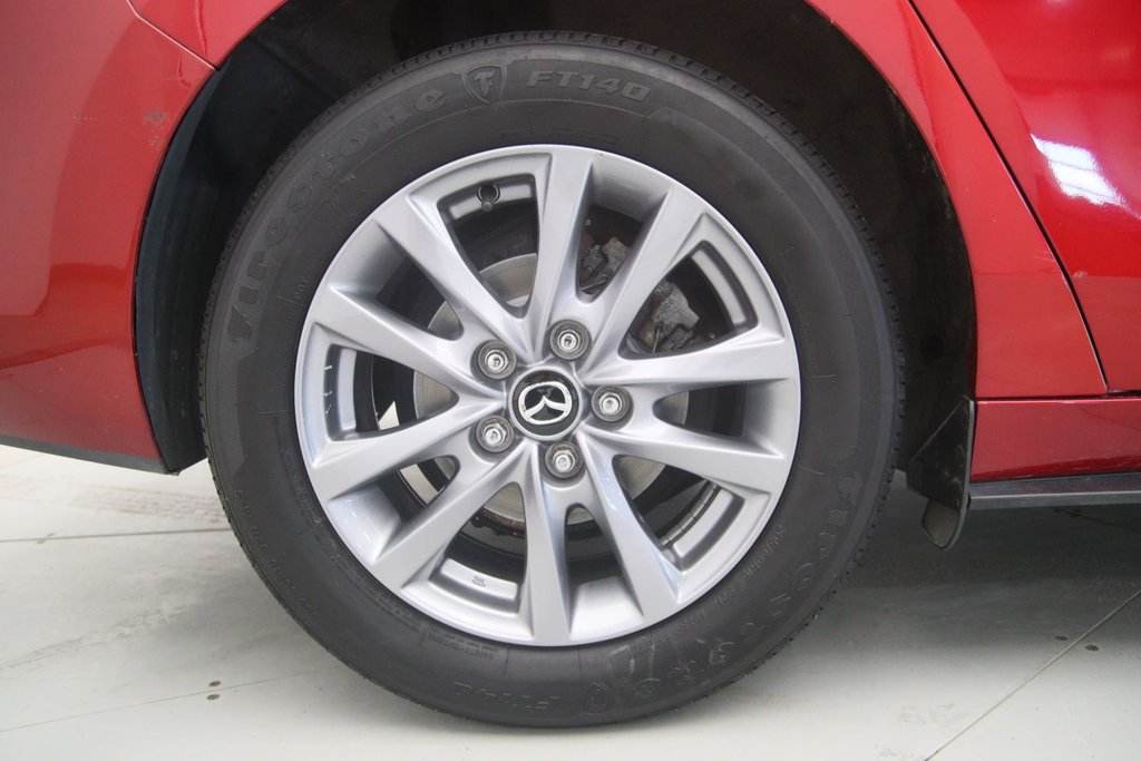 2022 Mazda 3 GX in Chicoutimi, Quebec - 14 - w1024h768px