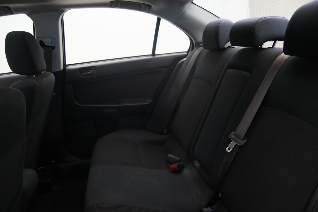 2016 Mitsubishi Lancer in Baie-Comeau, Quebec - 9 - w1024h768px
