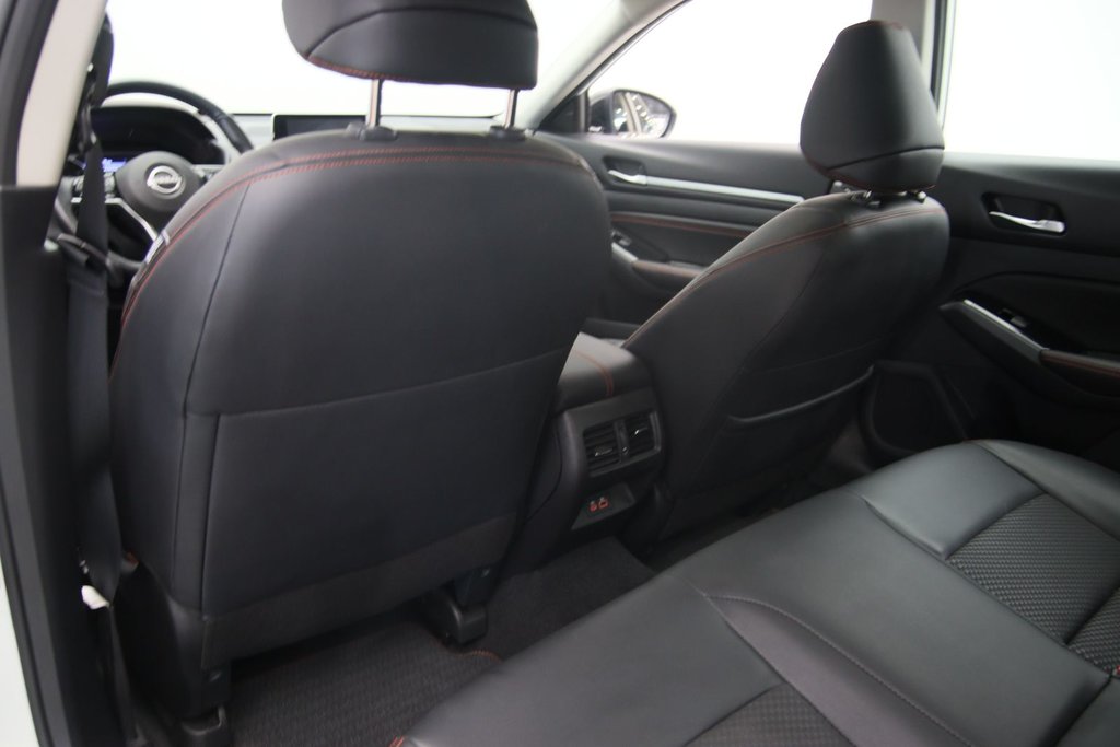 2023 Nissan Altima in Baie-Comeau, Quebec - 8 - w1024h768px