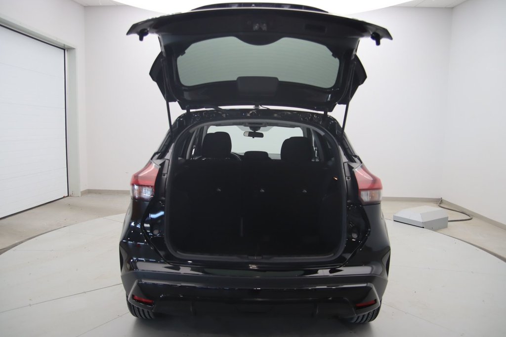 2021 Nissan Kicks SV in Jonquière, Quebec - 16 - w1024h768px