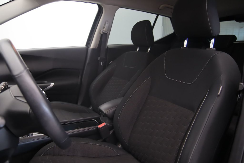 2021 Nissan Kicks SV in Jonquière, Quebec - 7 - w1024h768px