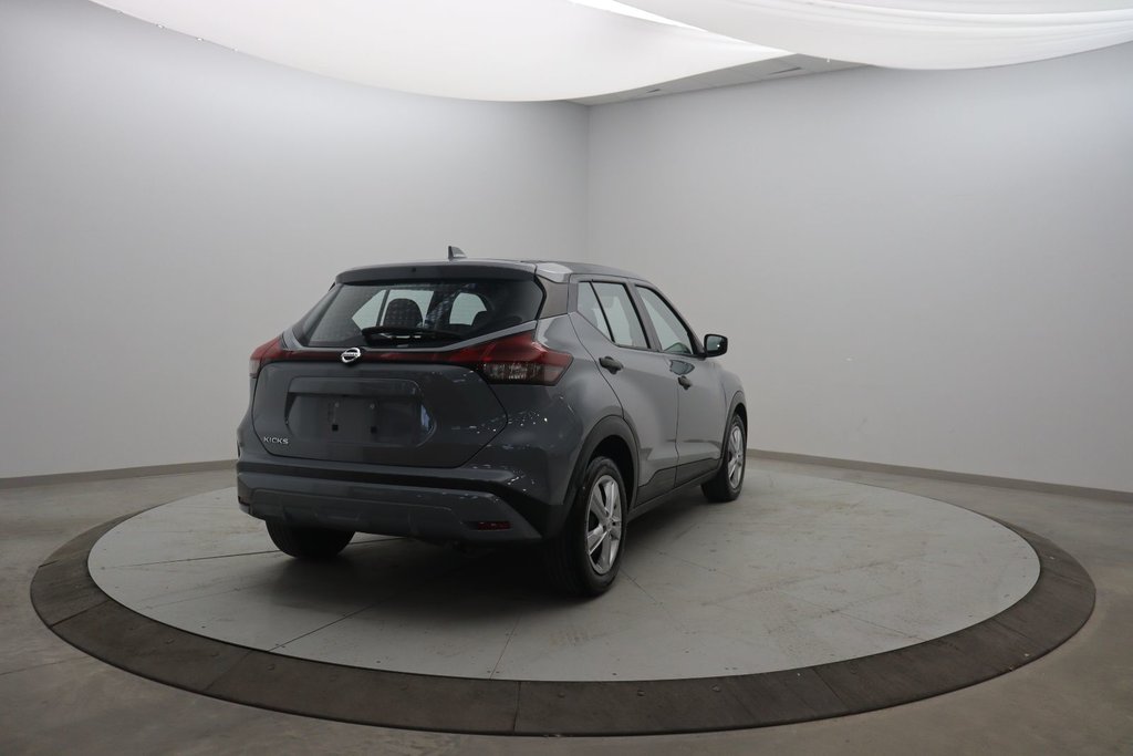 2021 Nissan Kicks in Baie-Comeau, Quebec - 4 - w1024h768px