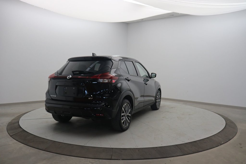 Nissan Kicks  2021 à Jonquière, Québec - 4 - w1024h768px