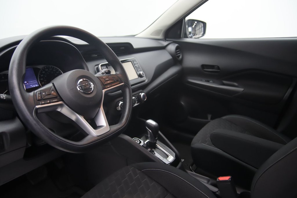 2021 Nissan Kicks S in Chicoutimi, Quebec - 6 - w1024h768px