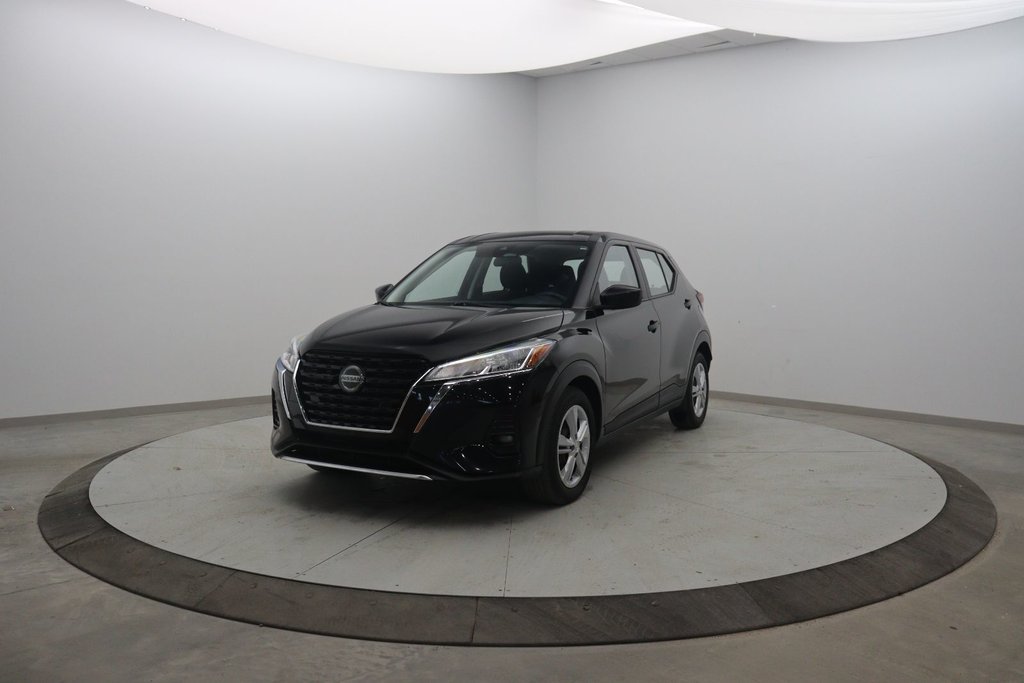 2021 Nissan Kicks S in Chicoutimi, Quebec - 1 - w1024h768px