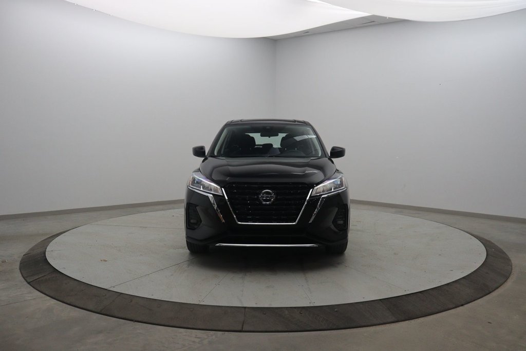 2021 Nissan Kicks S in Chicoutimi, Quebec - 2 - w1024h768px