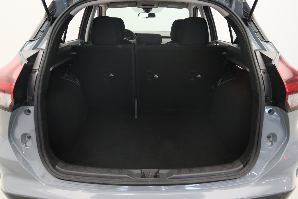 2021 Nissan Kicks S in Jonquière, Quebec - 17 - w1024h768px