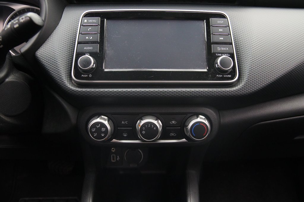 2021 Nissan Kicks S in Jonquière, Quebec - 12 - w1024h768px