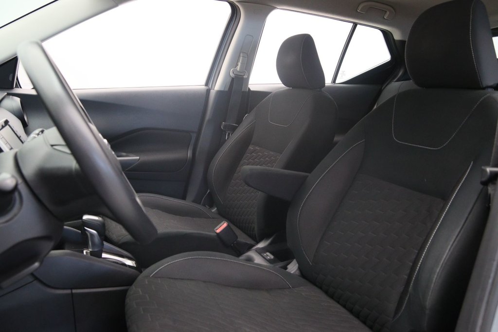 2021 Nissan Kicks S in Jonquière, Quebec - 6 - w1024h768px