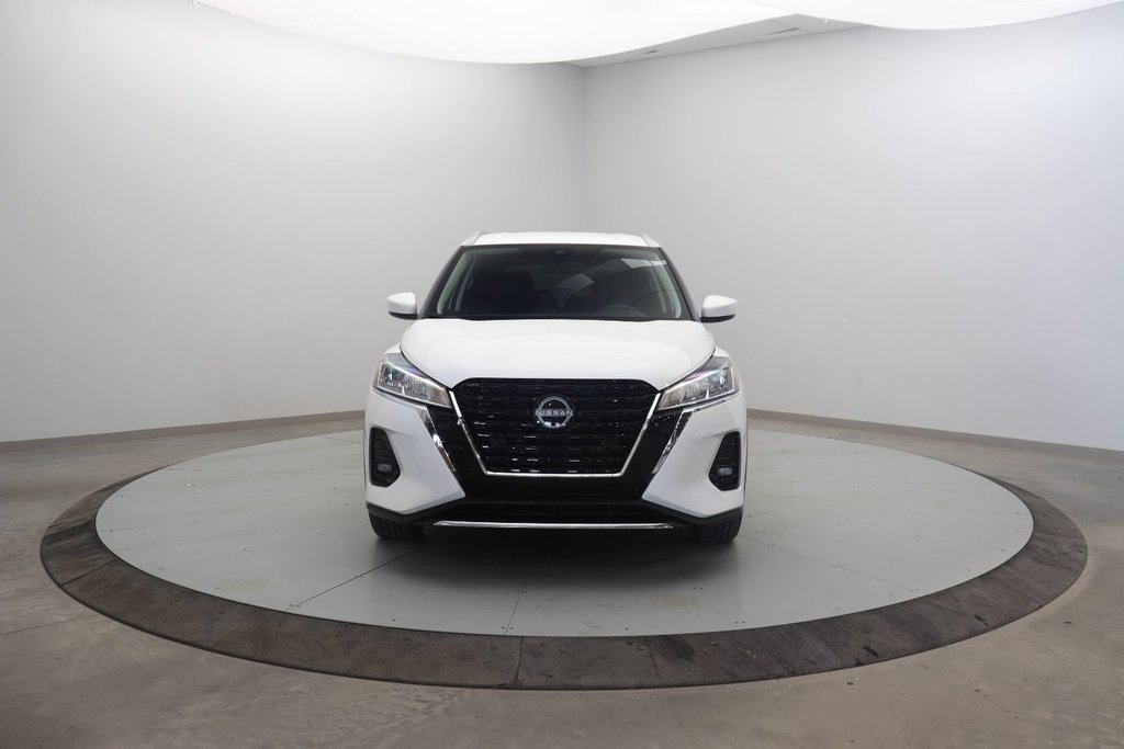 2022 Nissan Kicks SV in Chicoutimi, Quebec - 2 - w1024h768px