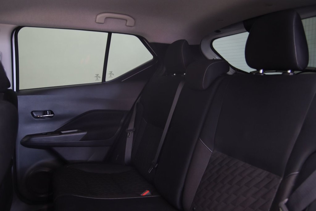 2022 Nissan Kicks SV in Chicoutimi, Quebec - 9 - w1024h768px