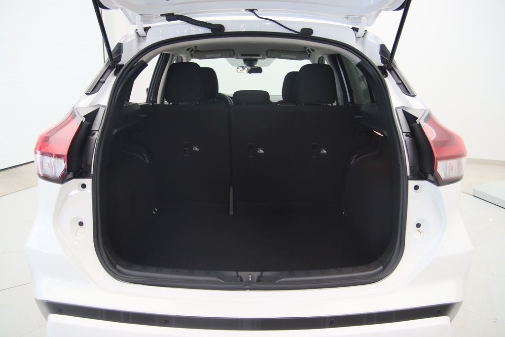 2022 Nissan Kicks SV in Chicoutimi, Quebec - 17 - w1024h768px