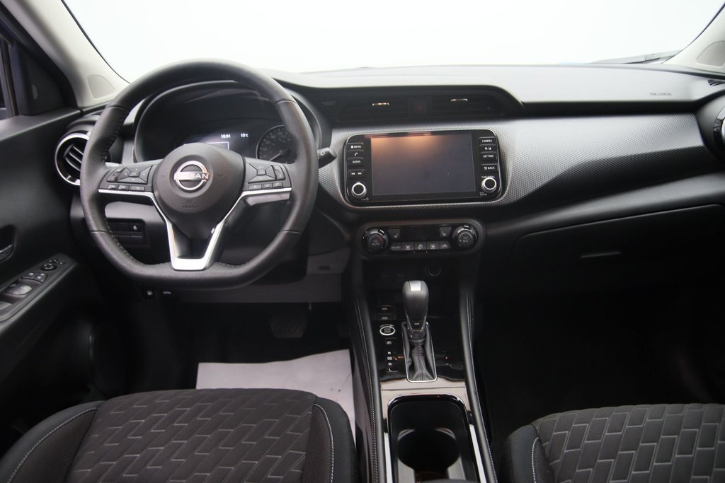 2023 Nissan Kicks in Sept-Îles, Quebec - 8 - w1024h768px