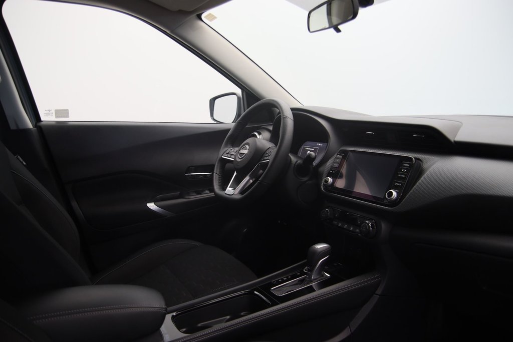 2023 Nissan Kicks in Jonquière, Quebec - 15 - w1024h768px