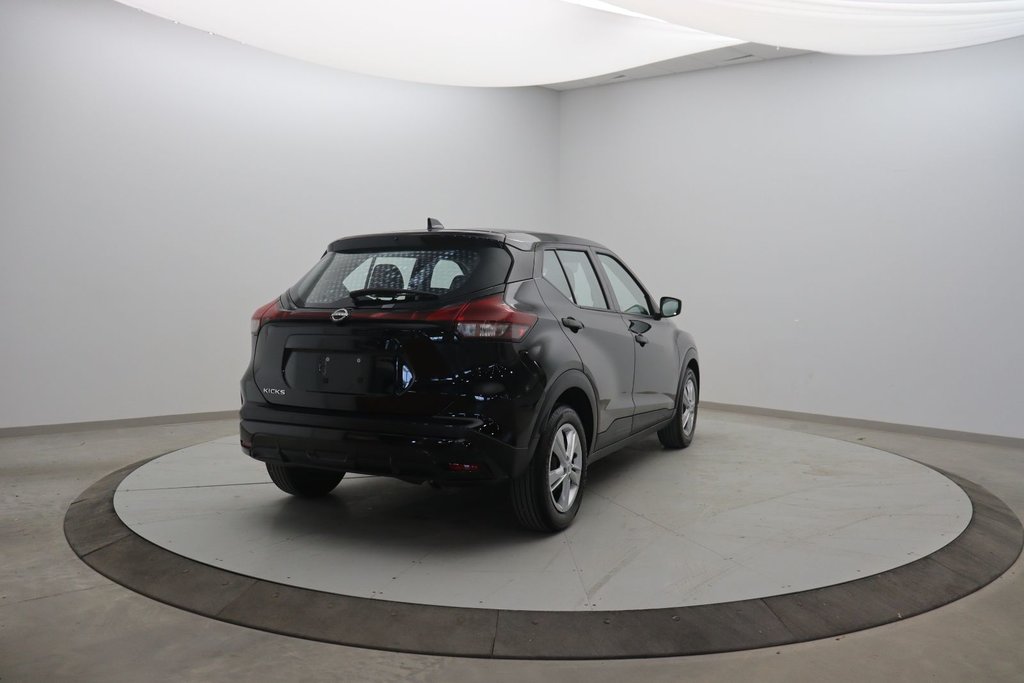 Nissan Kicks  2023 à Sept-Îles, Québec - 4 - w1024h768px