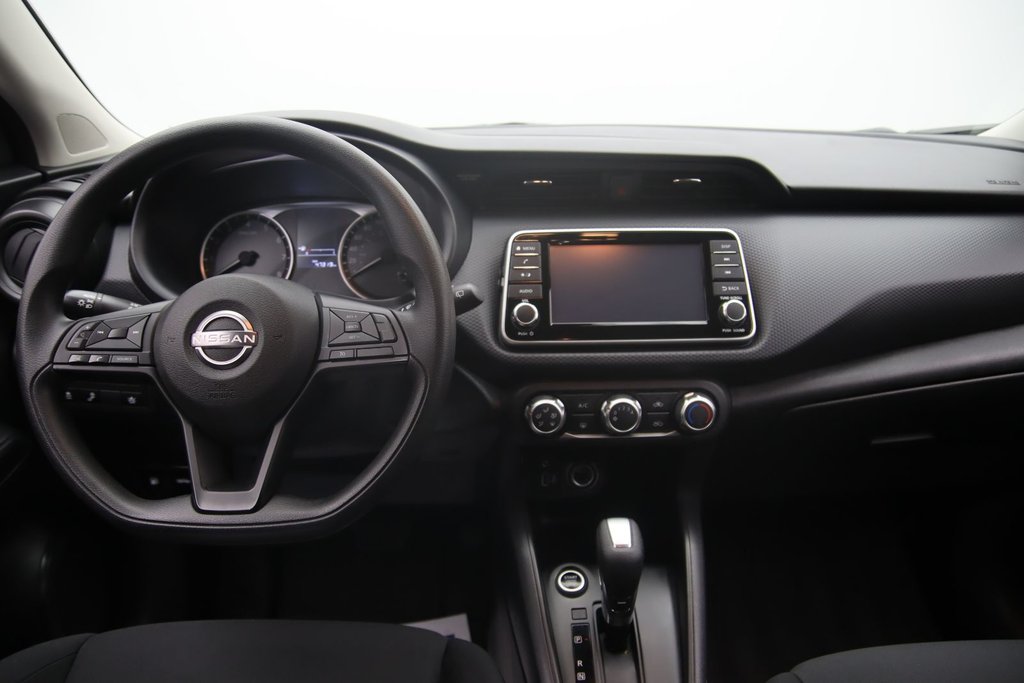 2023 Nissan Kicks S in Chicoutimi, Quebec - 10 - w1024h768px