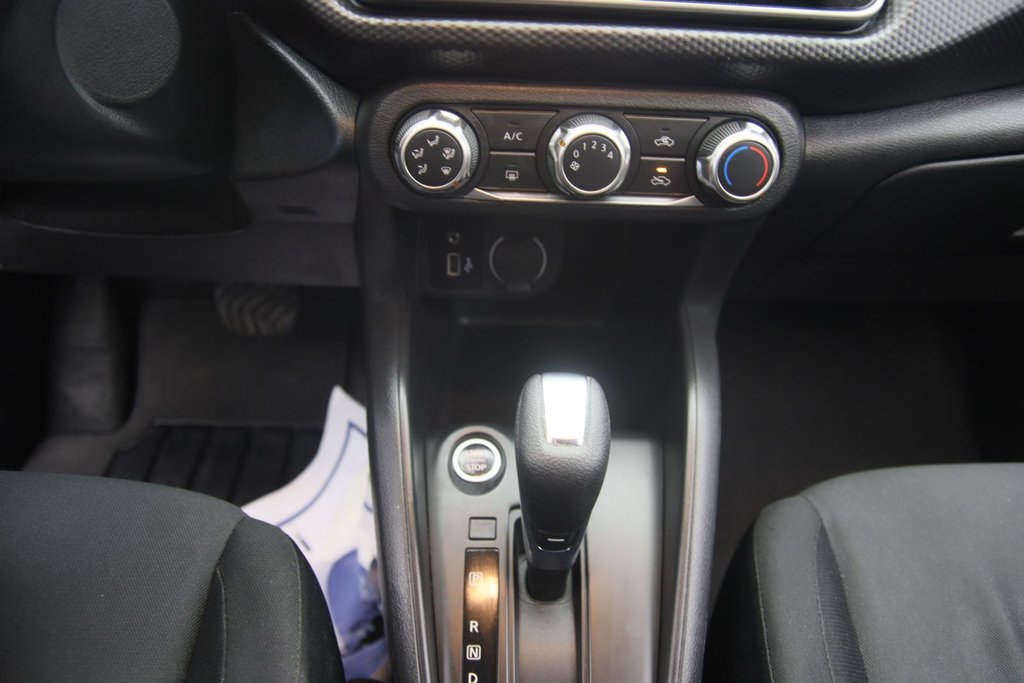 2023 Nissan Kicks S in Jonquière, Quebec - 13 - w1024h768px