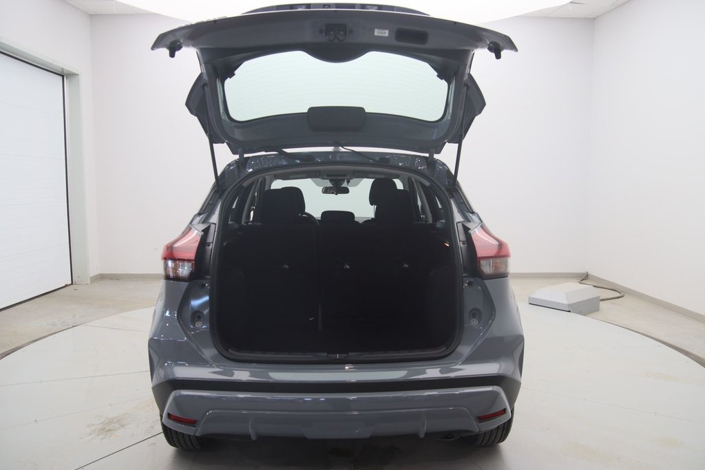 Nissan Kicks  2023 à Baie-Comeau, Québec - 17 - w1024h768px