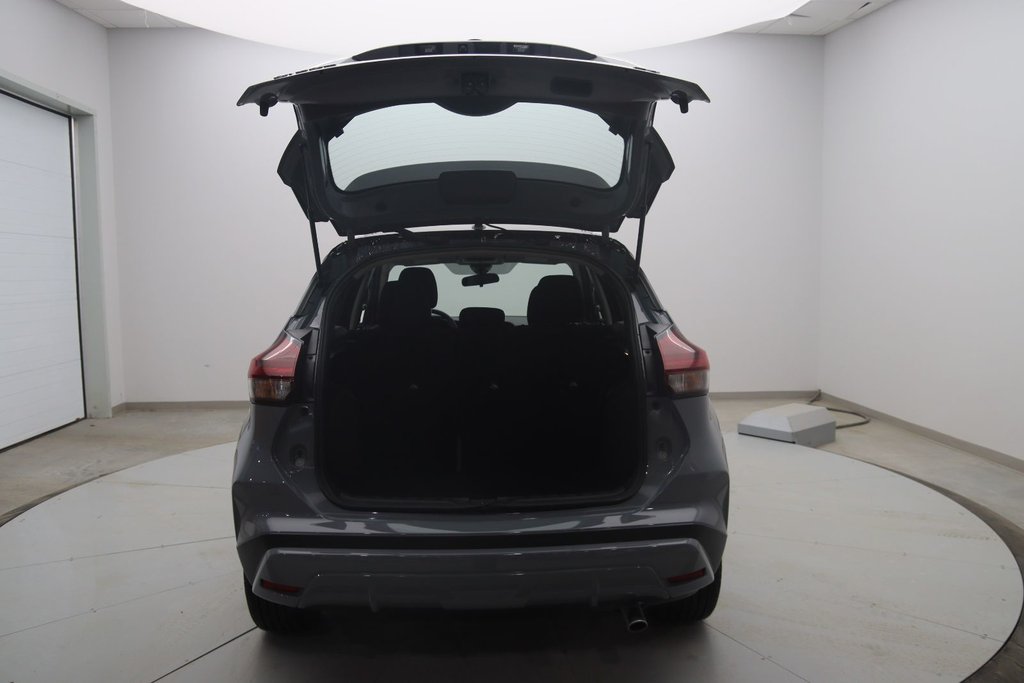 Nissan Kicks  2023 à Baie-Comeau, Québec - 17 - w1024h768px