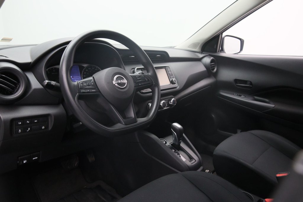 2023 Nissan Kicks in Baie-Comeau, Quebec - 7 - w1024h768px